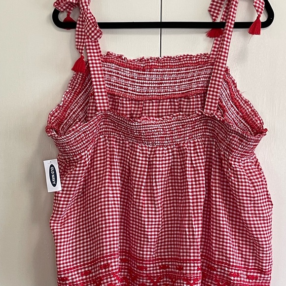 Old Navy Top NWT - Picture 5 of 6